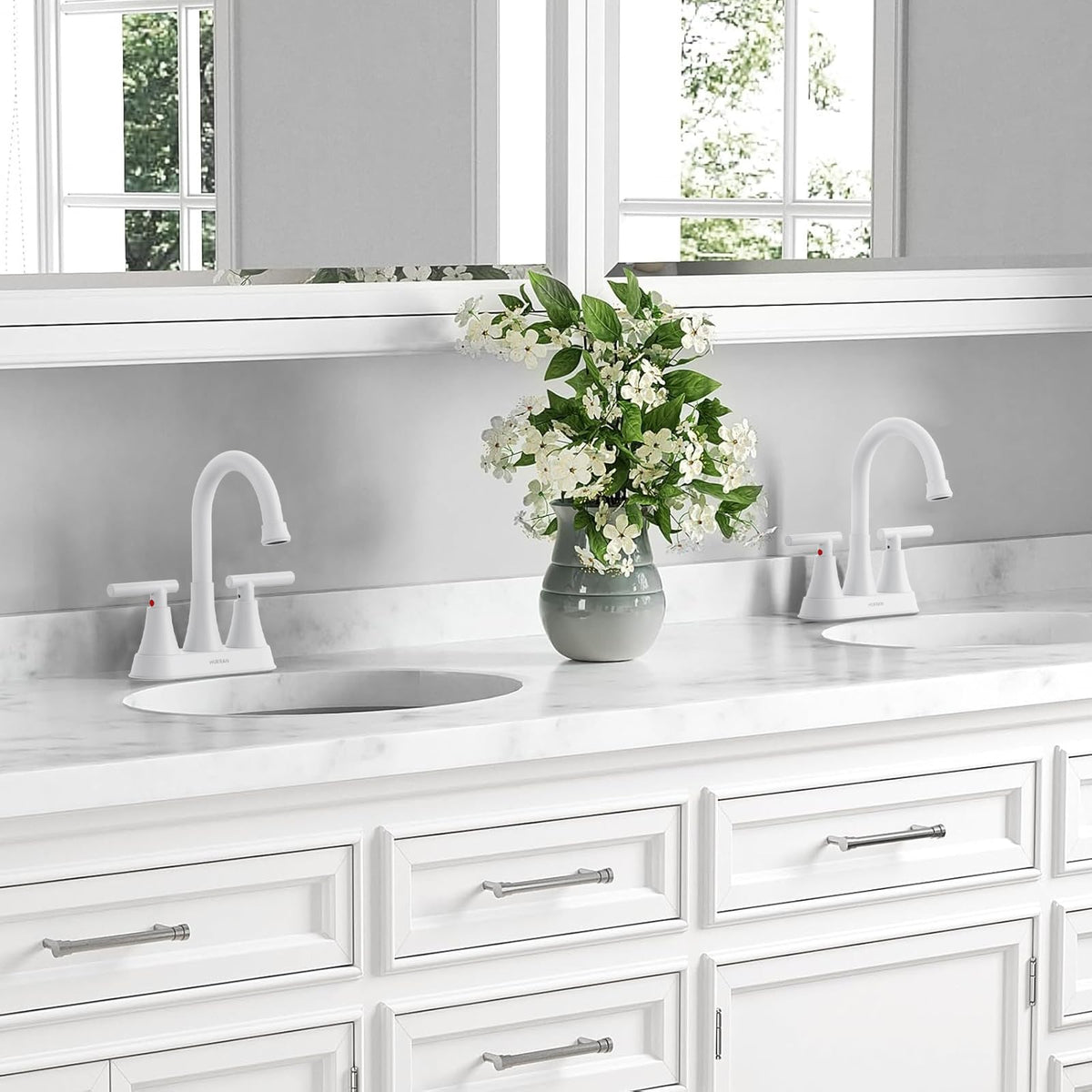 Matte Black Bathroom Faucet, Hurran 4 inch Centerset 2-Handle Lead-Free