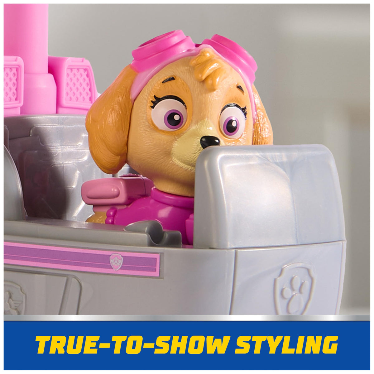 Paw Patrol, Rubble’s Bulldozer Toy Truck with Collectible Action Figure