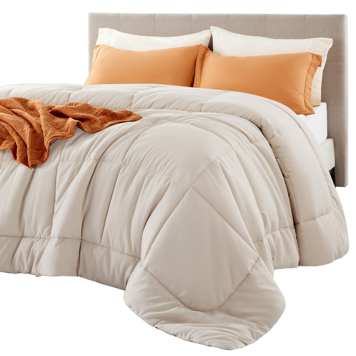 Bedsure Comforter Duvet Insert - Quilted Comforters Queen Size, All Season Duvet, Down Alternative Bedding, with 8 Tabs, Gifts for Women/Men, Olive Green, Queen 88 x 88 Inches