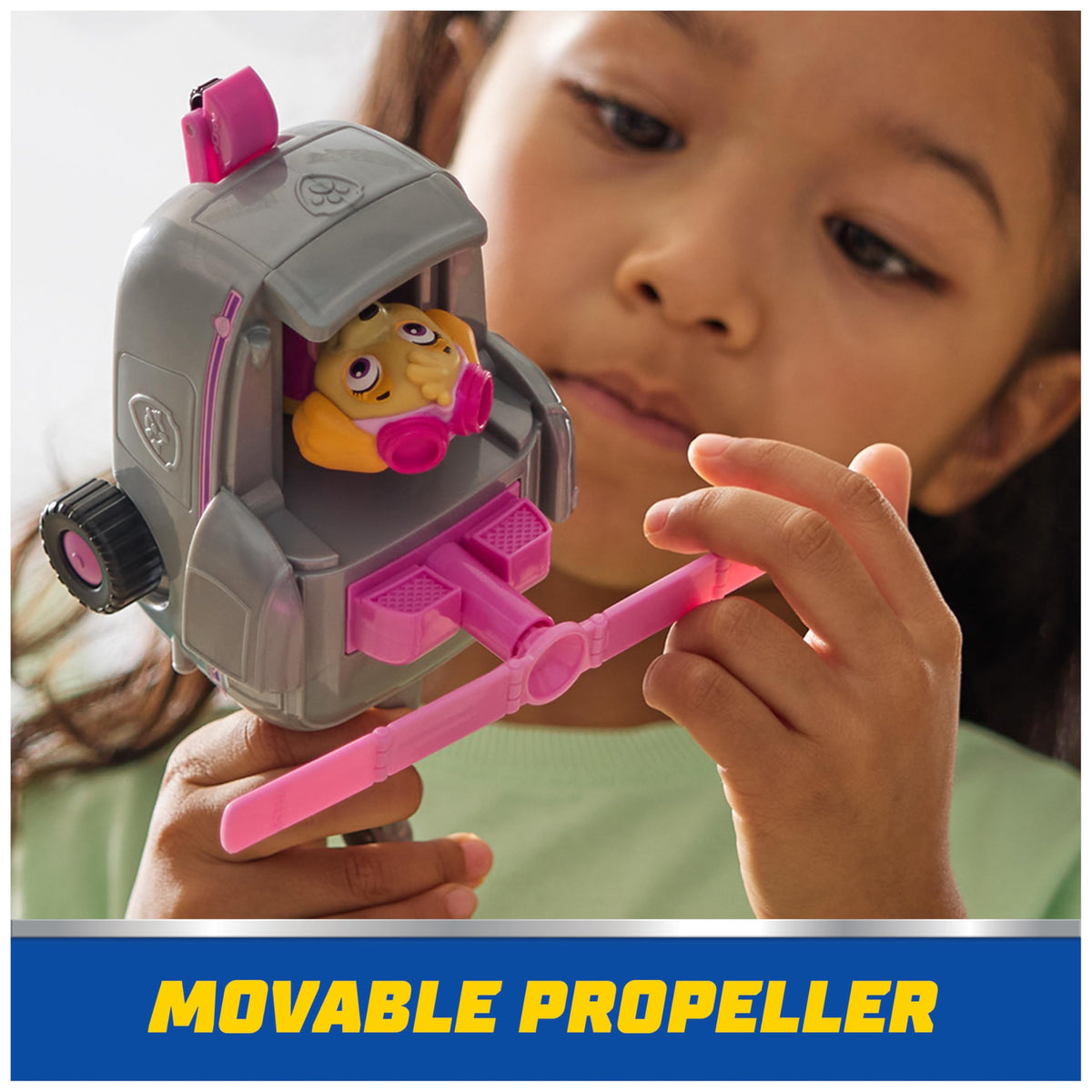 Paw Patrol, Rubble’s Bulldozer Toy Truck with Collectible Action Figure