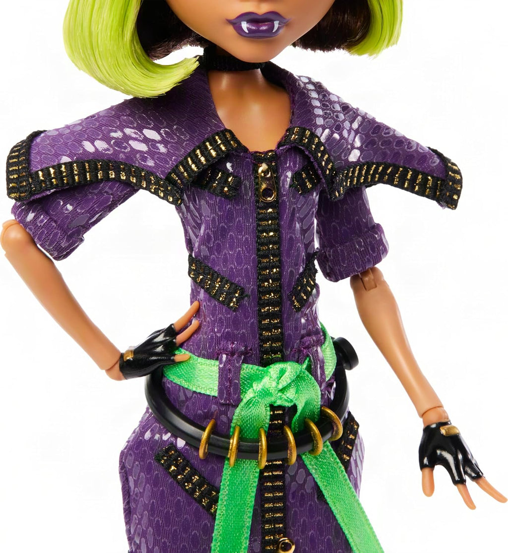 Monster High Dawn of the Dance Clawdeen Wolf Reproduction Doll