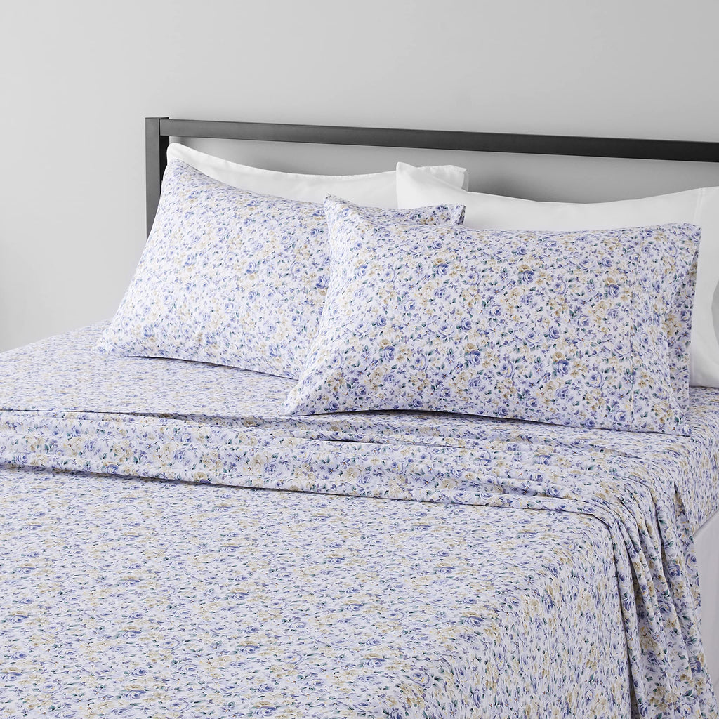 Amazon Basics Lightweight Super Soft Breathable Wrinkle-Resistant Microfiber 4-Piece Bed Sheet Set with 14-Inch Deep Pockets, Queen, Bright White, Solid