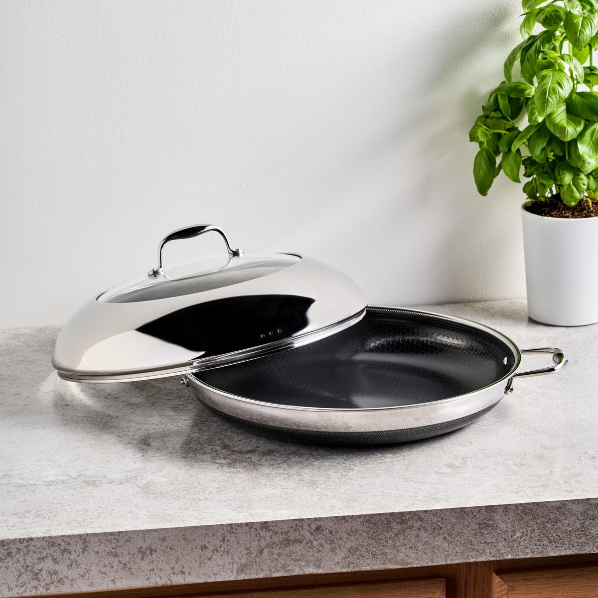 HexClad 10" Hybrid Nonstick Frying Pan, Dishwasher & Induction Safe