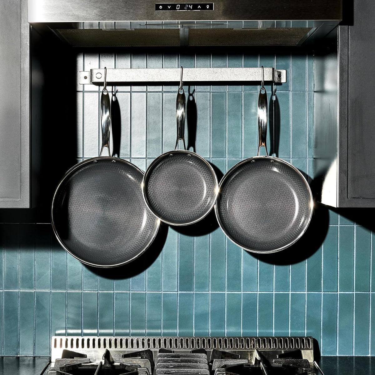 HexClad 6pc Hybrid Nonstick Frying Pans Set with Lids, 8, 10 & 12" Pans
